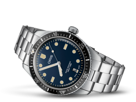 Divers Sixty-Five
 01 733 7707 4055-07 8 20 18 For Sale