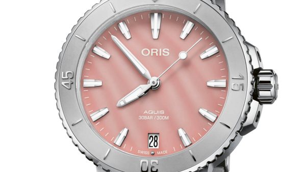 Aquis Date
 01 733 7770 4158-07 8 18 05P For Sale